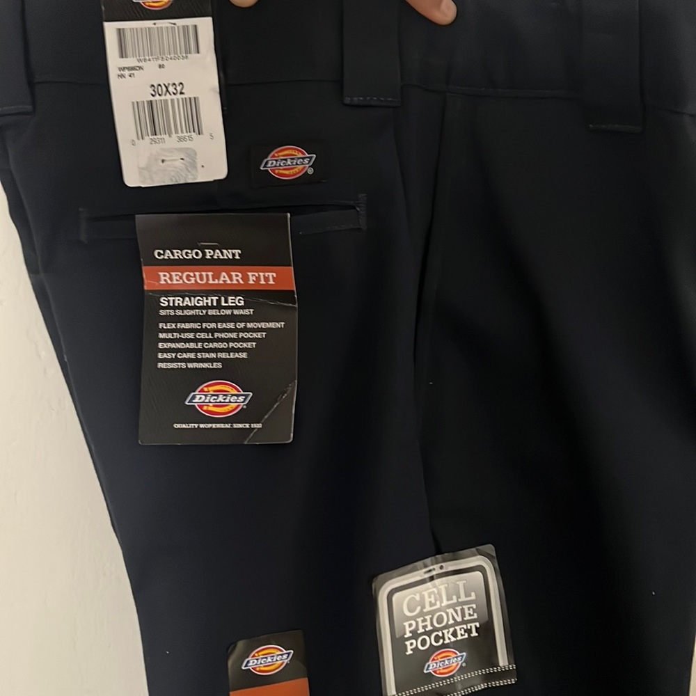 Dickies Cargo Pants 30x32 Reg. Fit NWT